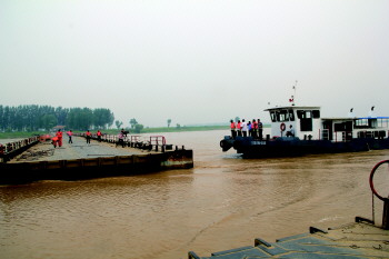 黄河调水调沙结束垦利开元舟桥恢复通行